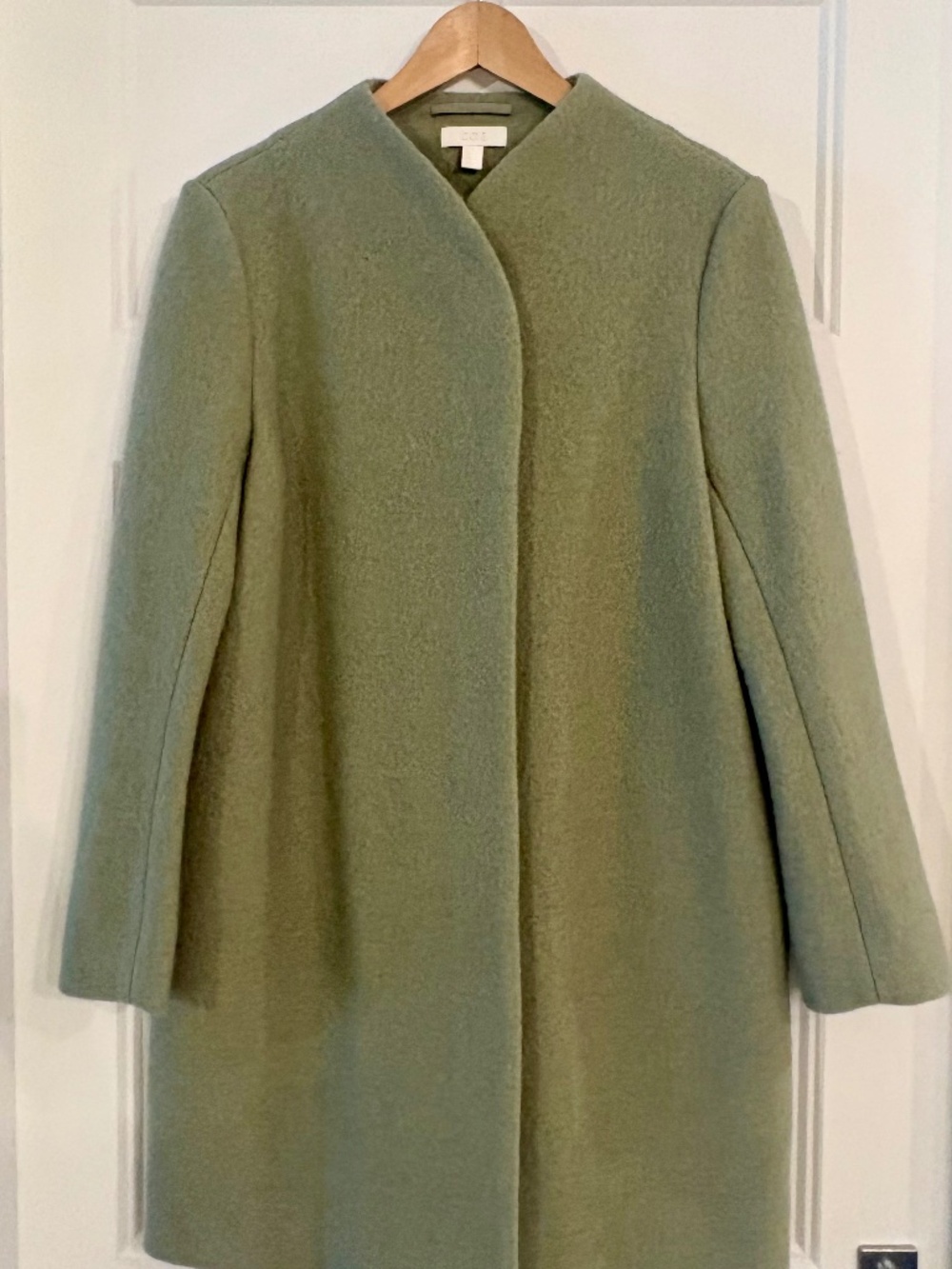 COS Avocado Green 100% Wool Collarless Asymmetrical Zip Coat Size 4